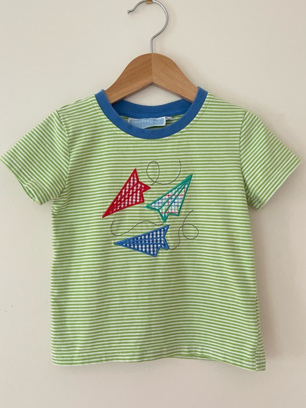 TROTTERS ST KIDS VGUC Boys Striped Paper Airplane Appliqué Short Sleeve Shirt